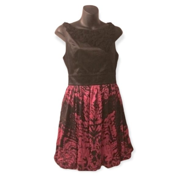 BEBE Primal Bloom Rosette Bubble chiffon Dress Size Small - Picture 2 of 7